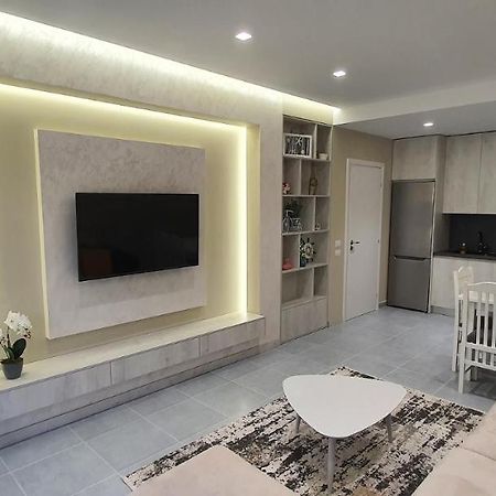 Deluxe Apartment Vlorë Εξωτερικό φωτογραφία